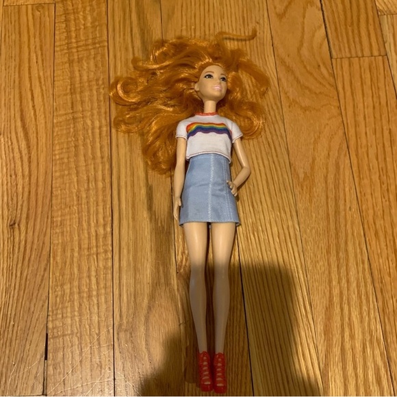 Assorted barbie stuff - Picture 10 of 15